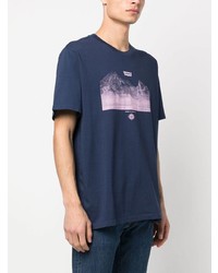 dunkelblaues bedrucktes T-Shirt mit einem Rundhalsausschnitt von Levi's