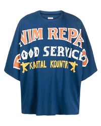 dunkelblaues bedrucktes T-Shirt mit einem Rundhalsausschnitt von KAPITAL