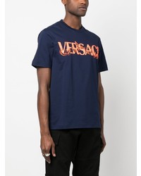 dunkelblaues bedrucktes T-Shirt mit einem Rundhalsausschnitt von Versace