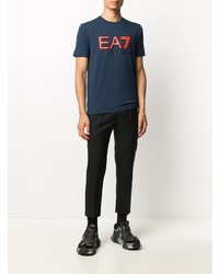 dunkelblaues bedrucktes T-Shirt mit einem Rundhalsausschnitt von Ea7 Emporio Armani