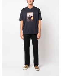 dunkelblaues bedrucktes T-Shirt mit einem Rundhalsausschnitt von Limitato