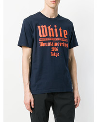 dunkelblaues bedrucktes T-Shirt mit einem Rundhalsausschnitt von White Mountaineering