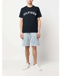 dunkelblaues besticktes T-Shirt mit einem Rundhalsausschnitt von Tommy Hilfiger