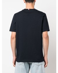 dunkelblaues besticktes T-Shirt mit einem Rundhalsausschnitt von Tommy Hilfiger