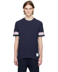 dunkelblaues horizontal gestreiftes T-Shirt mit einem Rundhalsausschnitt von Thom Browne