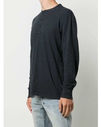 dunkelblaues Langarmshirt mit einer Knopfleiste von rag & bone