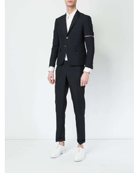 dunkelblaues Sakko von Thom Browne