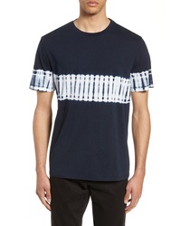 dunkelblaues Mit Batikmuster T-Shirt mit einem Rundhalsausschnitt