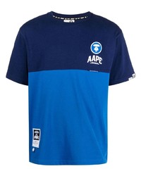 dunkelblaues T-Shirt mit einem Rundhalsausschnitt von AAPE BY A BATHING APE