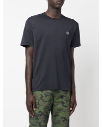 dunkelblaues T-Shirt mit einem Rundhalsausschnitt von Stone Island