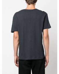dunkelblaues T-Shirt mit einem Rundhalsausschnitt von Each X Other