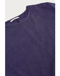 dunkelblaues T-Shirt mit einem Rundhalsausschnitt von edc by Esprit