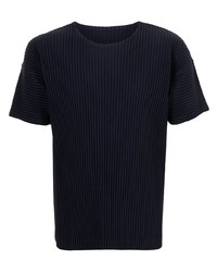 dunkelblaues T-Shirt mit einem Rundhalsausschnitt von Homme Plissé Issey Miyake