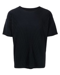 dunkelblaues T-Shirt mit einem Rundhalsausschnitt von Homme Plissé Issey Miyake