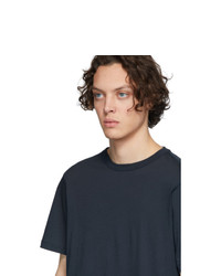 dunkelblaues T-Shirt mit einem Rundhalsausschnitt von Dries Van Noten