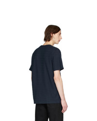 dunkelblaues T-Shirt mit einem Rundhalsausschnitt von Norse Projects