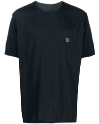 dunkelblaues T-Shirt mit einem Rundhalsausschnitt von Needles