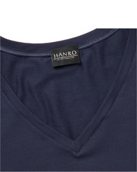 dunkelblaues T-Shirt mit einem V-Ausschnitt von Hanro