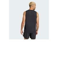 dunkelblaues Trägershirt von adidas Performance