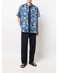 dunkelblaues und weißes bedrucktes Kurzarmhemd von Junya Watanabe