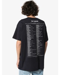 dunkelblaues und weißes bedrucktes T-Shirt mit einem Rundhalsausschnitt von Raf Simons