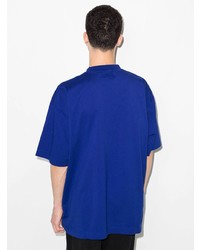 dunkelblaues und weißes bedrucktes T-Shirt mit einem Rundhalsausschnitt von Vetements