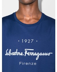 dunkelblaues und weißes bedrucktes T-Shirt mit einem Rundhalsausschnitt von Salvatore Ferragamo