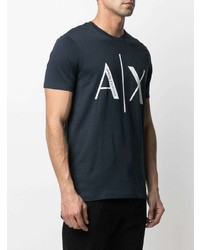 dunkelblaues und weißes bedrucktes T-Shirt mit einem Rundhalsausschnitt von Armani Exchange