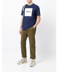 dunkelblaues und weißes bedrucktes T-Shirt mit einem Rundhalsausschnitt von Barbour