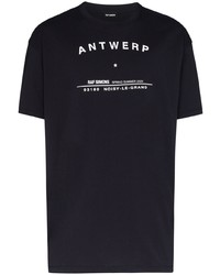 dunkelblaues und weißes bedrucktes T-Shirt mit einem Rundhalsausschnitt von Raf Simons
