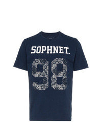 dunkelblaues und weißes bedrucktes T-Shirt mit einem Rundhalsausschnitt von Sophnet.