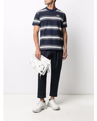 dunkelblaues und weißes horizontal gestreiftes T-Shirt mit einem Rundhalsausschnitt von White Mountaineering