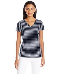 dunkelblaues und weißes horizontal gestreiftes T-Shirt mit einem V-Ausschnitt