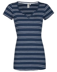 dunkelblaues und weißes horizontal gestreiftes T-Shirt mit einem V-Ausschnitt von ROADSIGN AUSTRALIA