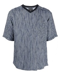 dunkelblaues vertikal gestreiftes T-Shirt mit einem V-Ausschnitt von Giorgio Armani
