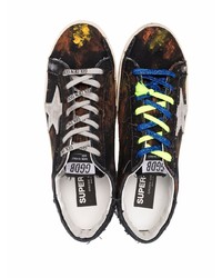 dunkelbraune bedruckte Segeltuch niedrige Sneakers von Golden Goose