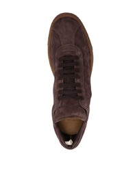 dunkelbraune bedruckte Wildleder niedrige Sneakers von Officine Creative