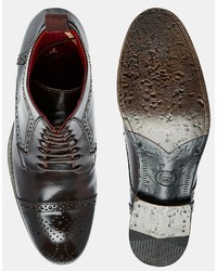 dunkelbraune Brogue Stiefel aus Leder von Base London