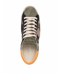 dunkelbraune Camouflage Segeltuch niedrige Sneakers von Philippe Model Paris