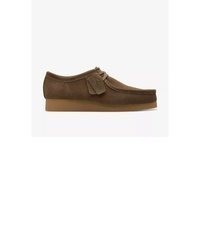 dunkelbraune Chukka-Stiefel aus Wildleder von Clarks