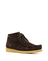 dunkelbraune Chukka-Stiefel aus Wildleder von Sebago