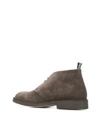 dunkelbraune Chukka-Stiefel aus Wildleder von Green George