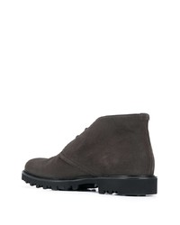 dunkelbraune Chukka-Stiefel aus Wildleder von Giorgio Armani