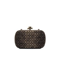 dunkelbraune Clutch von Bottega Veneta