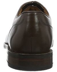 dunkelbraune Derby Schuhe von Clarks