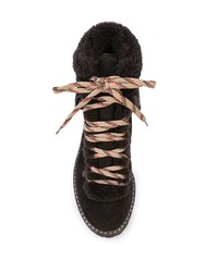 dunkelbraune flache Stiefel mit einer Schnürung aus Wildleder von See by Chloe