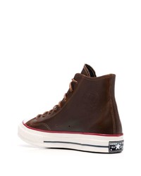 dunkelbraune hohe Sneakers aus Leder von Converse