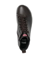 dunkelbraune hohe Sneakers aus Leder von Camper