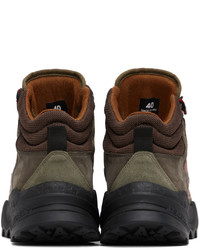 dunkelbraune hohe Sneakers aus Wildleder von DSQUARED2