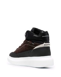 dunkelbraune hohe Sneakers aus Wildleder von Alexander McQueen